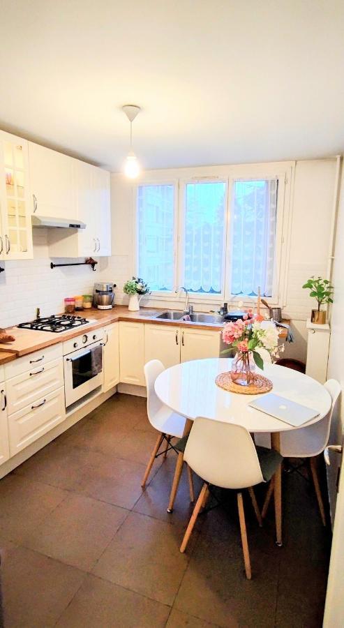 Bel Appartement Entre Disney Land Et Paris Chelles  Exterior foto